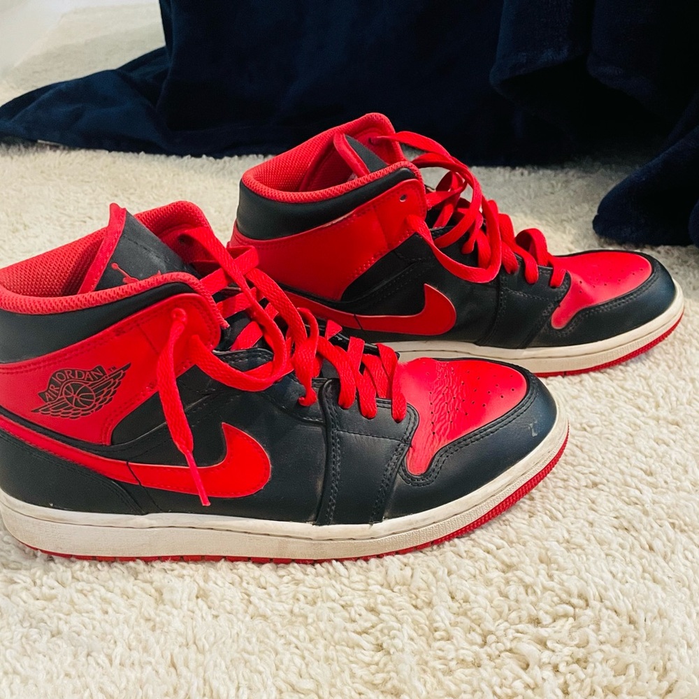 Nike Air Jordan high tops